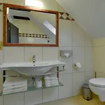 Zamecka Fortovna Obora - Forester House דירה Kaznejov