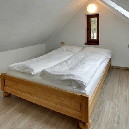 Zamecka Fortovna Obora - Forester House Kaznejov