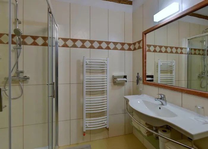 Zamecka Fortovna Obora - Forester House 아파트