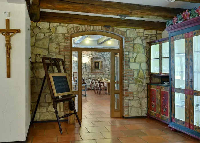 Zamecka Fortovna Obora - Forester House 아파트 *