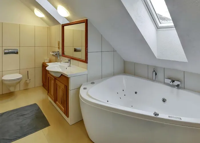 Zamecka Fortovna Obora - Forester House 아파트 *
