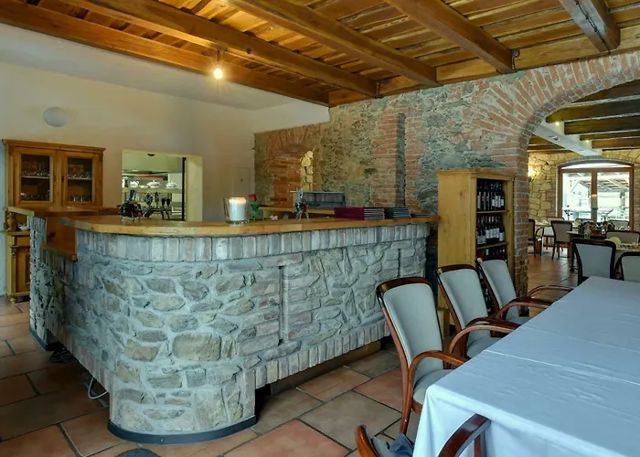 Zamecka Fortovna Obora - Forester House 아파트